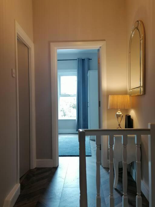 Stunning 3 Bedroom Townhouse In The Heart Of City 贝尔法斯特 外观 照片